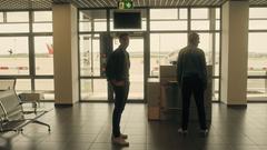 Die beiden saarländischen Tatort-Kommissare im Flughafen Saarbrücken (Foto: SR)